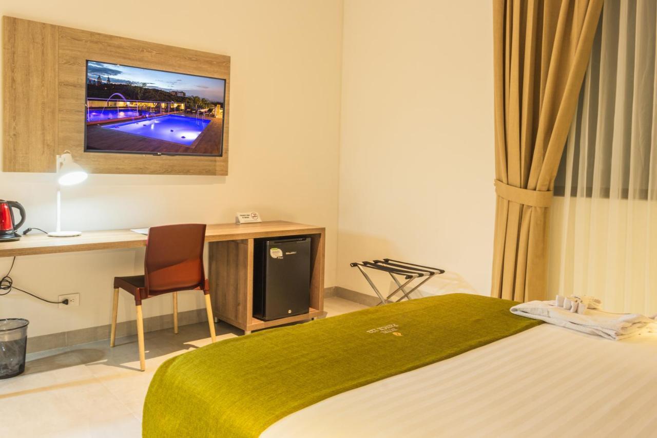 Hotel Pance 122 Wellness Spa Кали Екстериор снимка